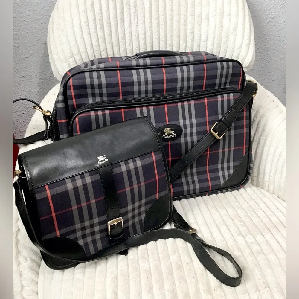 Burberry Travel Bags - Picture 1 of 16